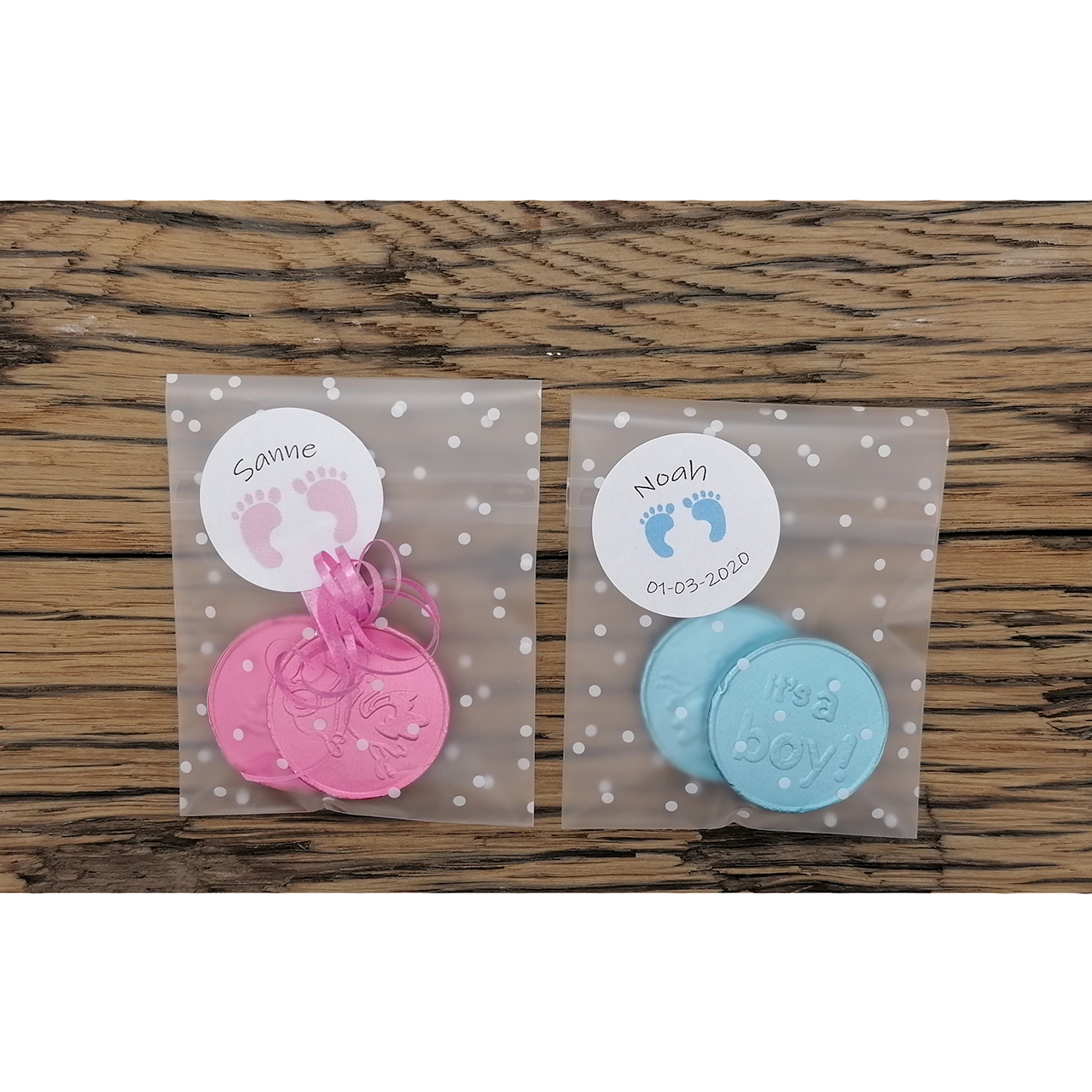 Traktatie geboorte datum naam meisje jongen