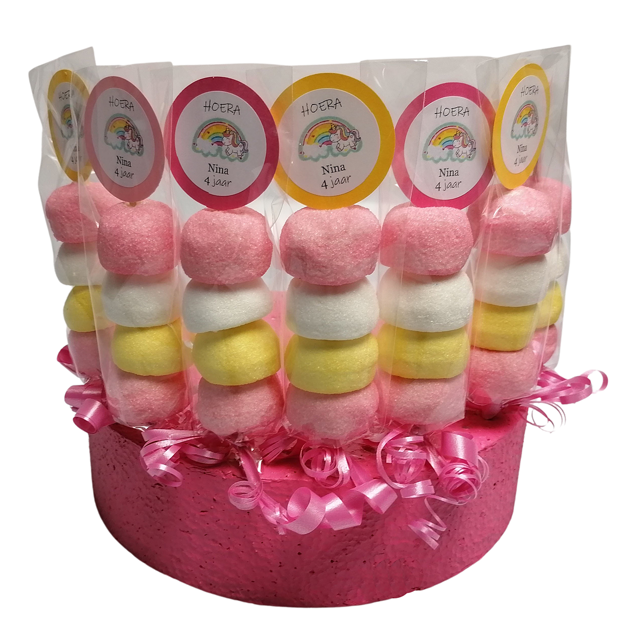 Eenhoorn snoeptaart traktatie kant en klaar met naam en leeftijd