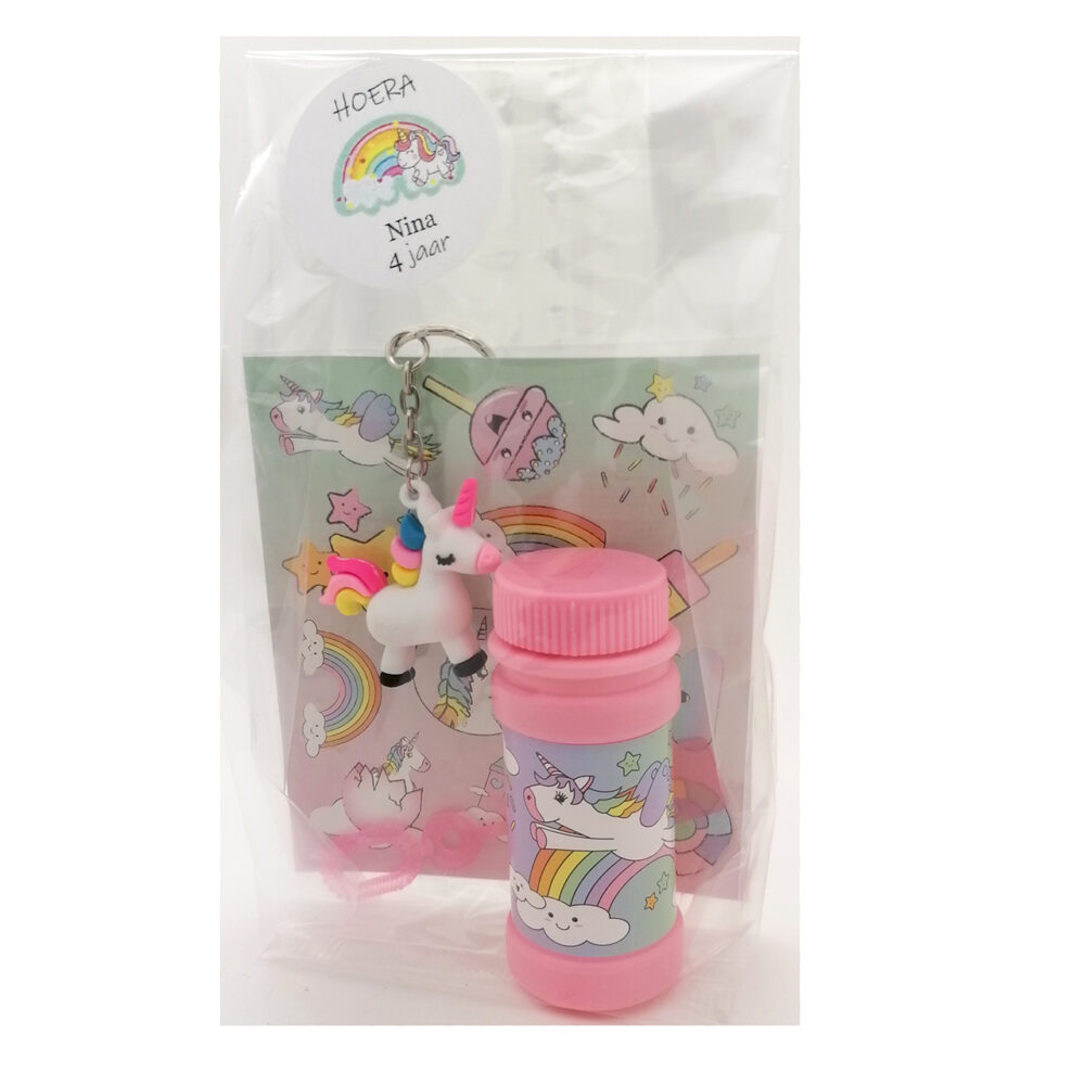 Unicorn bellenblaas + sleutelhanger traktatie