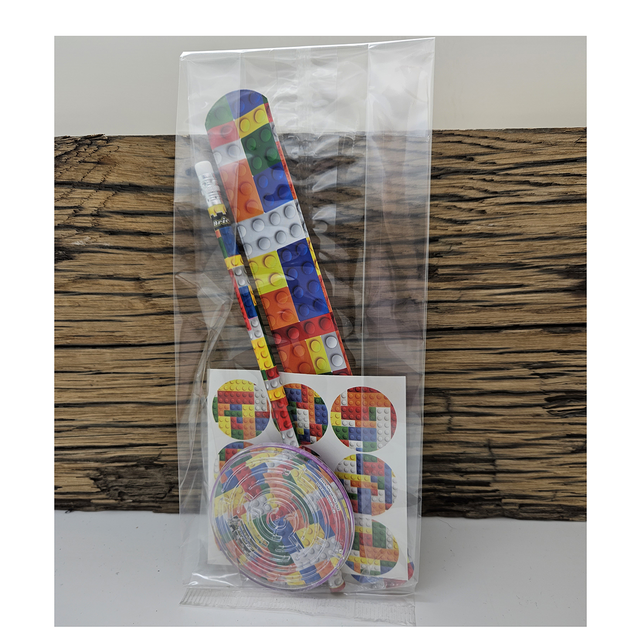 Bricks blokjes traktatie met cadeautjes Blokken bricks kant en klare traktatie met uitdeelcadeautjes