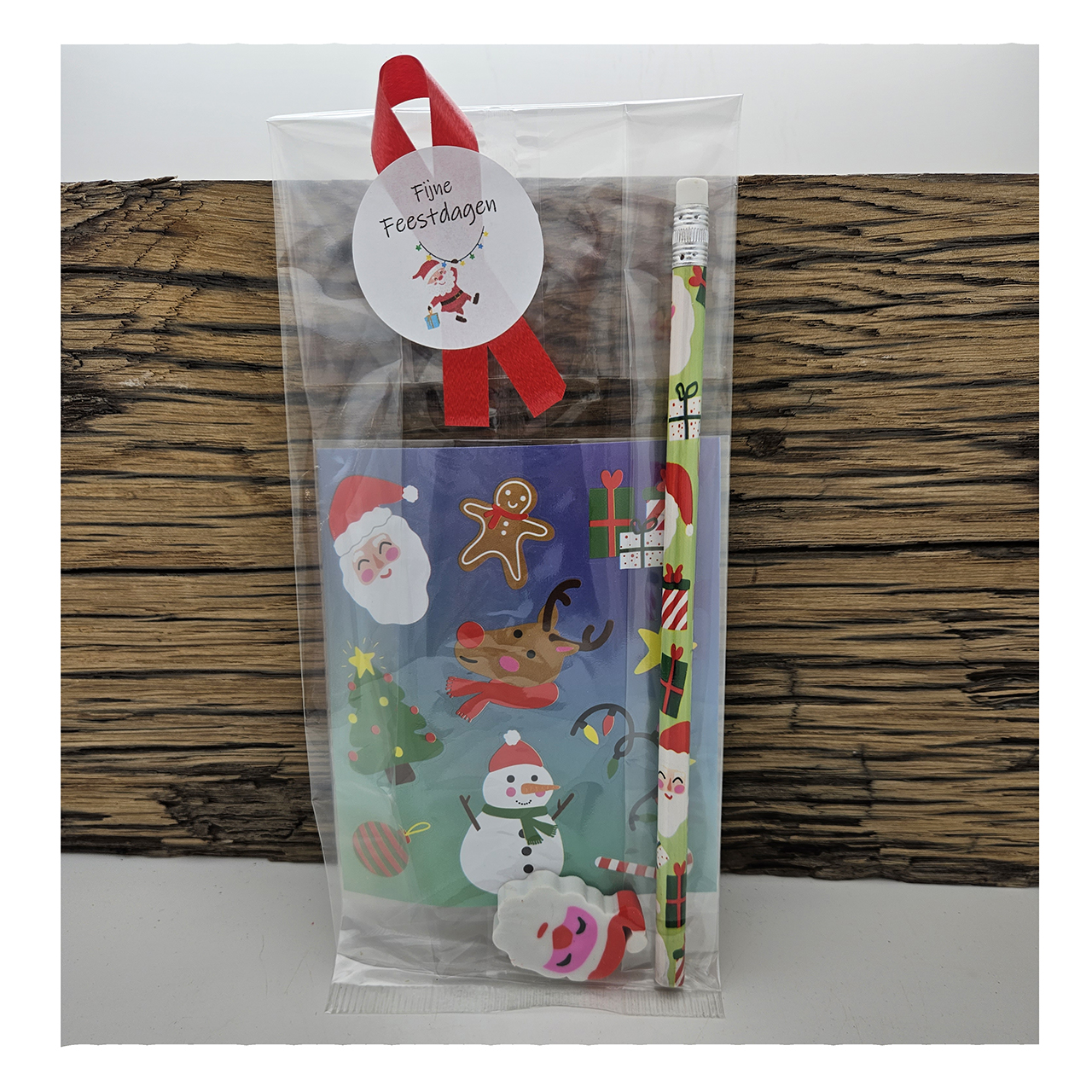 Goedkope kerst traktatie cadeautjes potlood stickervel gum Kerst traktatie cadeautjes uitdelen op de basisschool