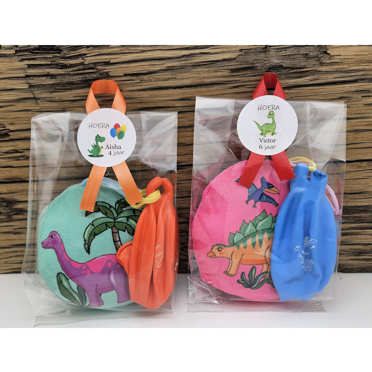 Dino traktatie knuffeltje ballon Traktaties dinosaurus kussentje ballon kant en klaar