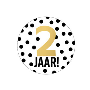 Ronder verjaardag sticker 2 jaar 40mm wit zwart goud