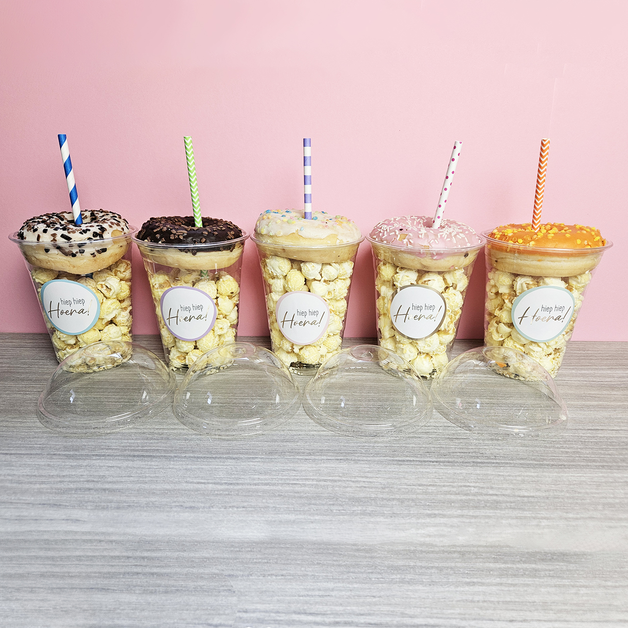 Popcorn donut traktatie zelf maken bekers