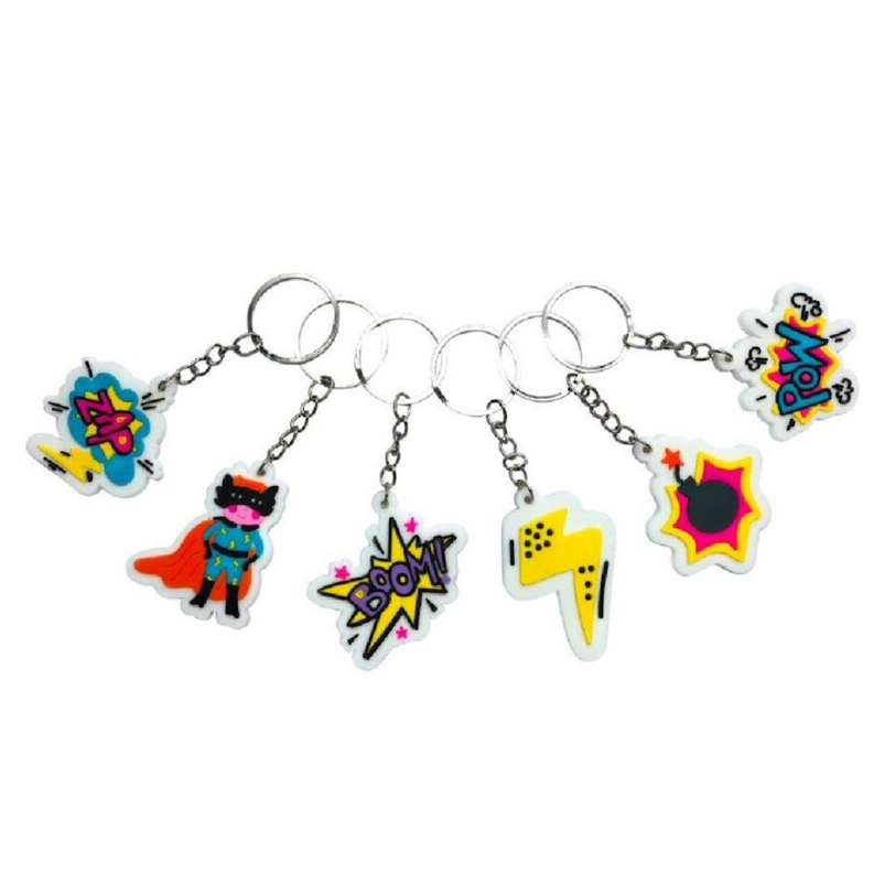 Superhelden sleutelhangers uitdeelcadeautjes Super hero traktatie cadeautje sleutelhanger