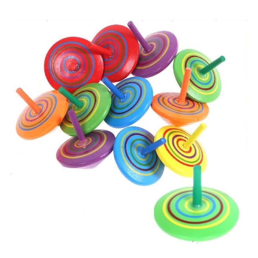 Houten tollen gekleurd traktatie cadeautjes